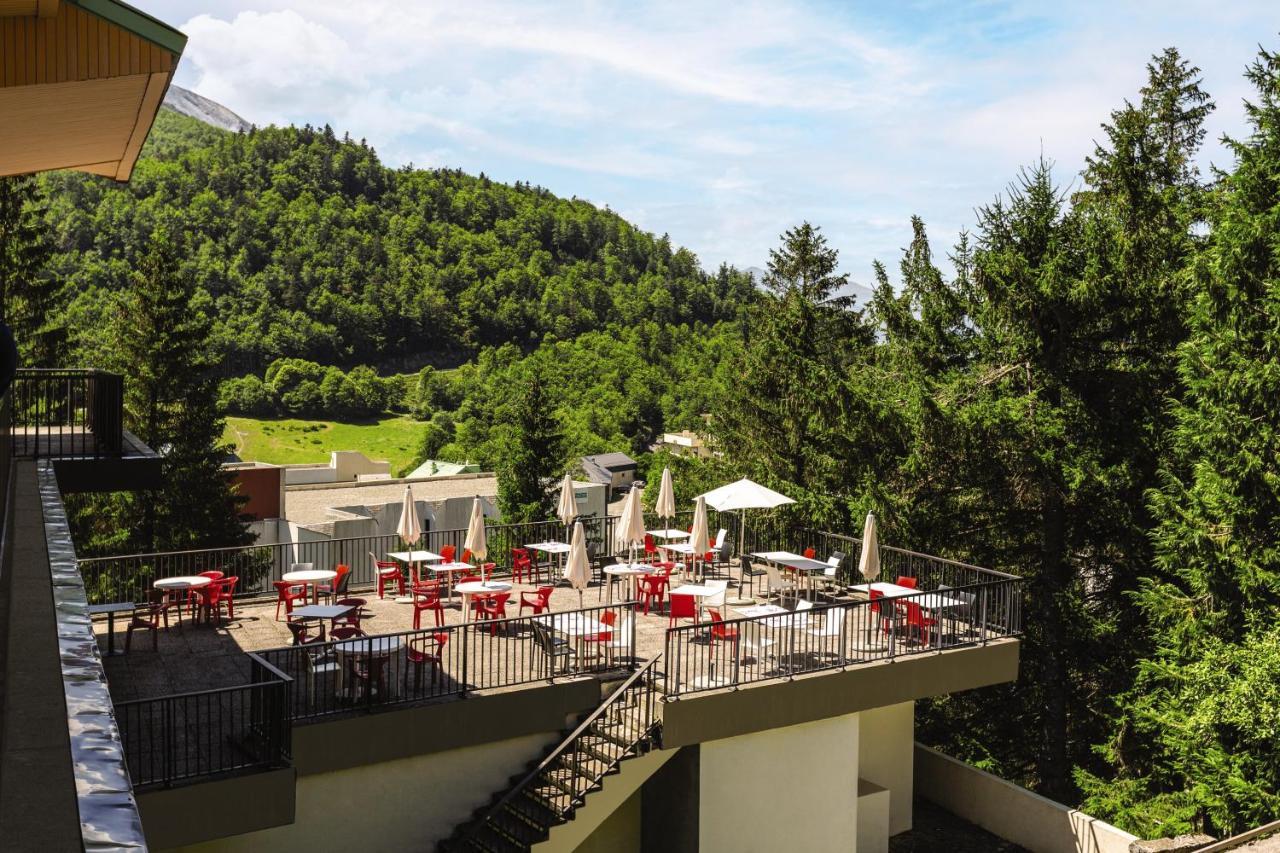 Belambra Clubs Gourette - Lou Sarri Hotel Bagian luar foto