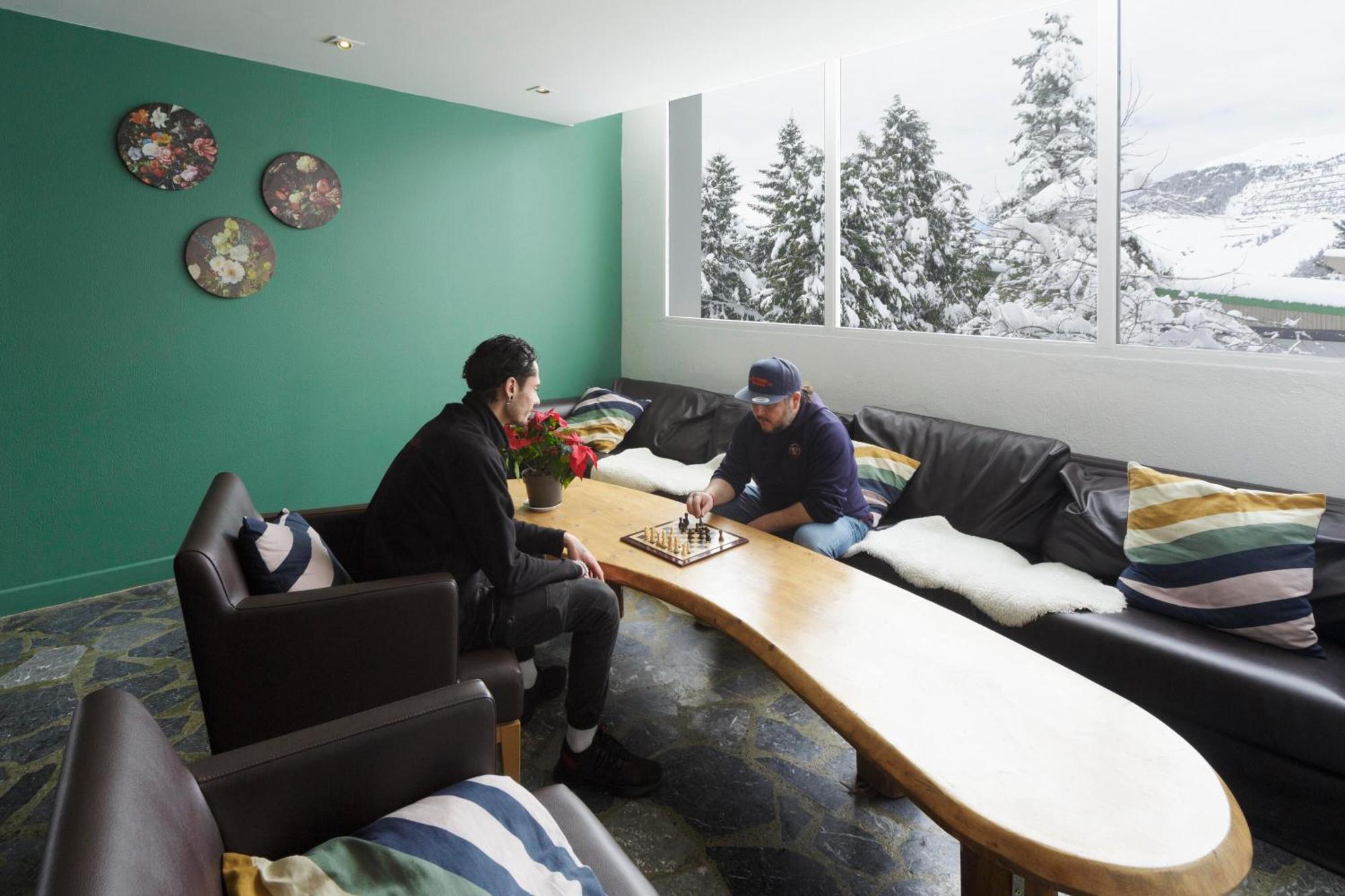 Belambra Clubs Gourette - Lou Sarri Hotel Bagian luar foto