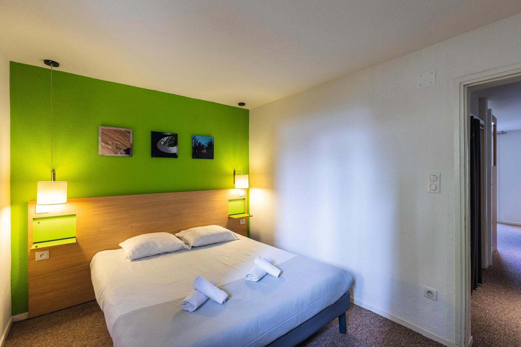 Belambra Clubs Gourette - Lou Sarri Hotel Bagian luar foto